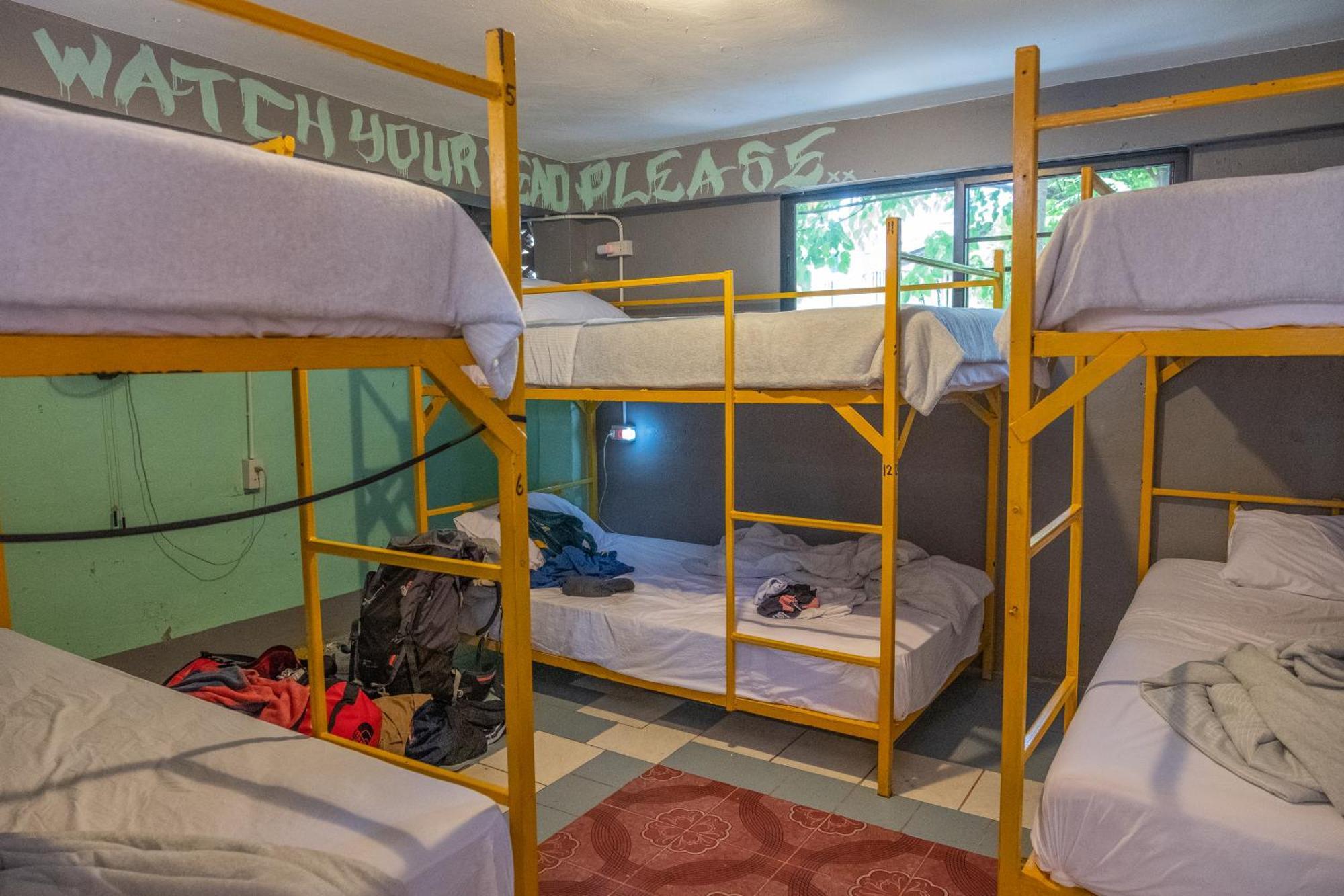 Happy House Backpackers Hostel Pai Exterior photo